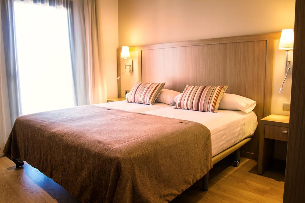 Apartaments Maritim กาสเตย์เดเฟลส์ ห้อง รูปภาพ